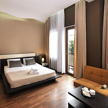 Hotel Majestic Tbilisi Ngoại thất bức ảnh