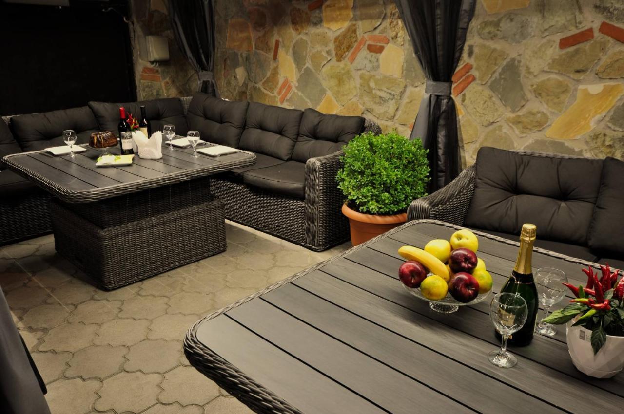 Hotel Majestic Tbilisi Ngoại thất bức ảnh