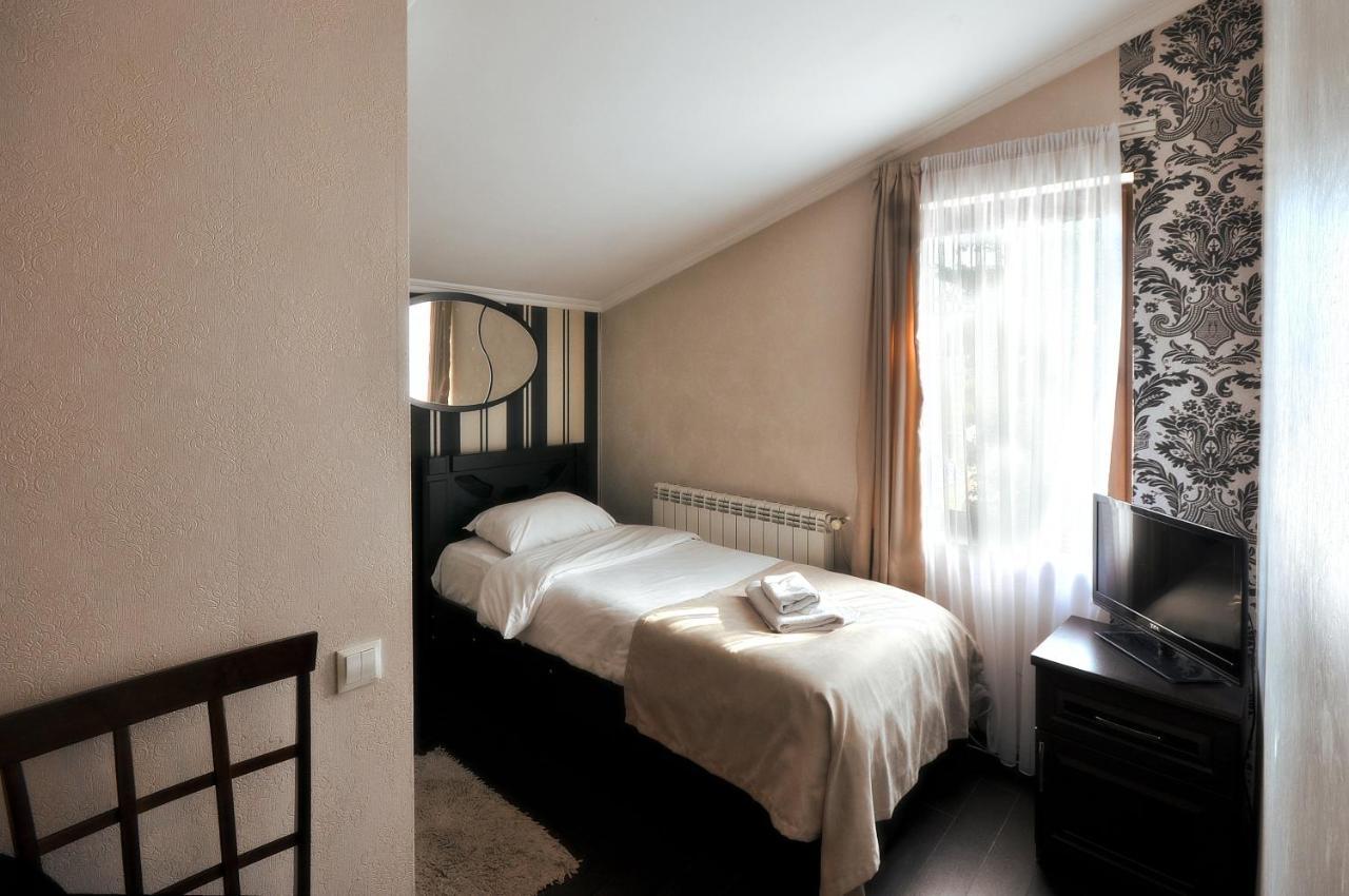 Hotel Majestic Tbilisi Ngoại thất bức ảnh