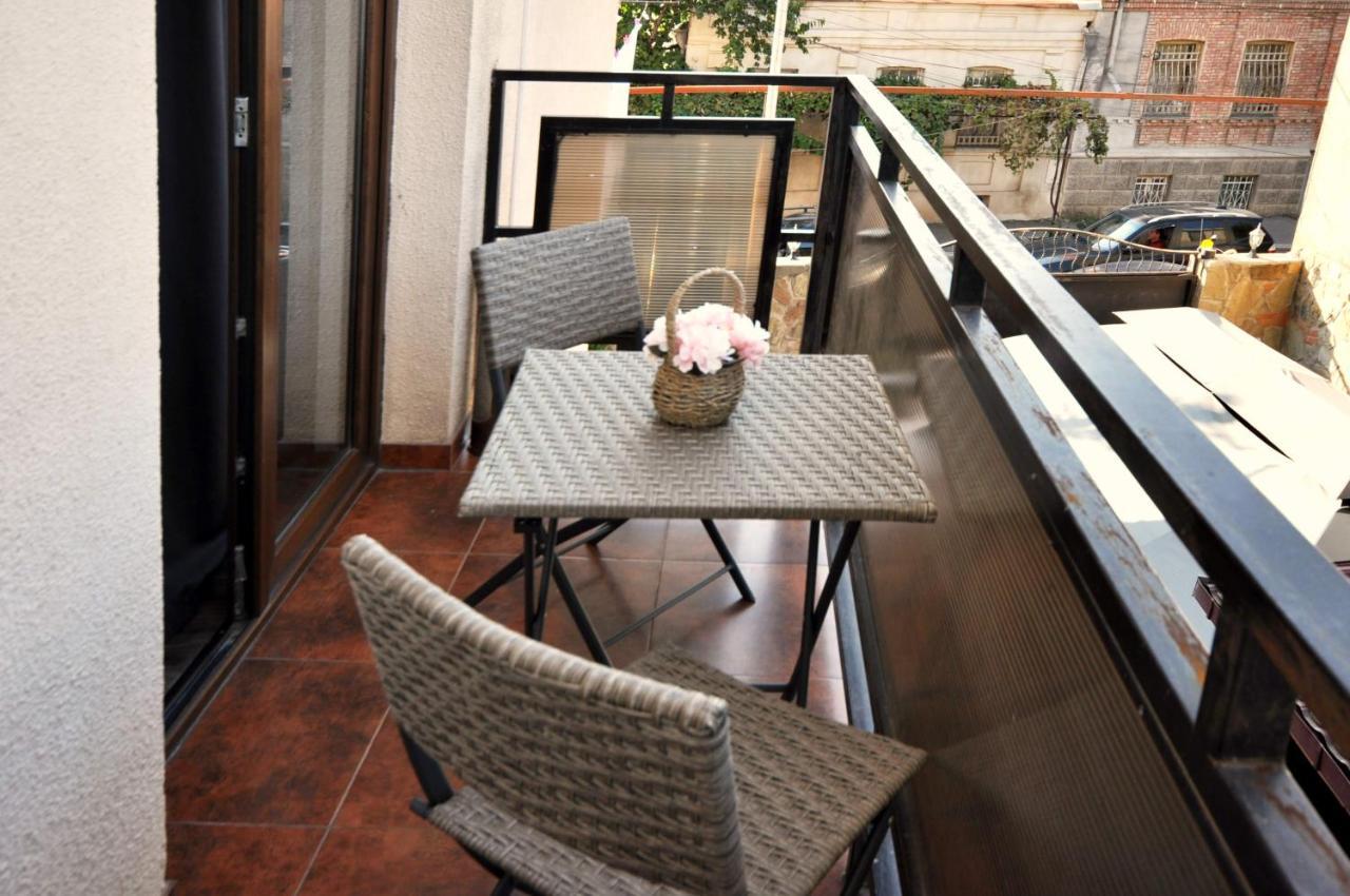 Hotel Majestic Tbilisi Ngoại thất bức ảnh