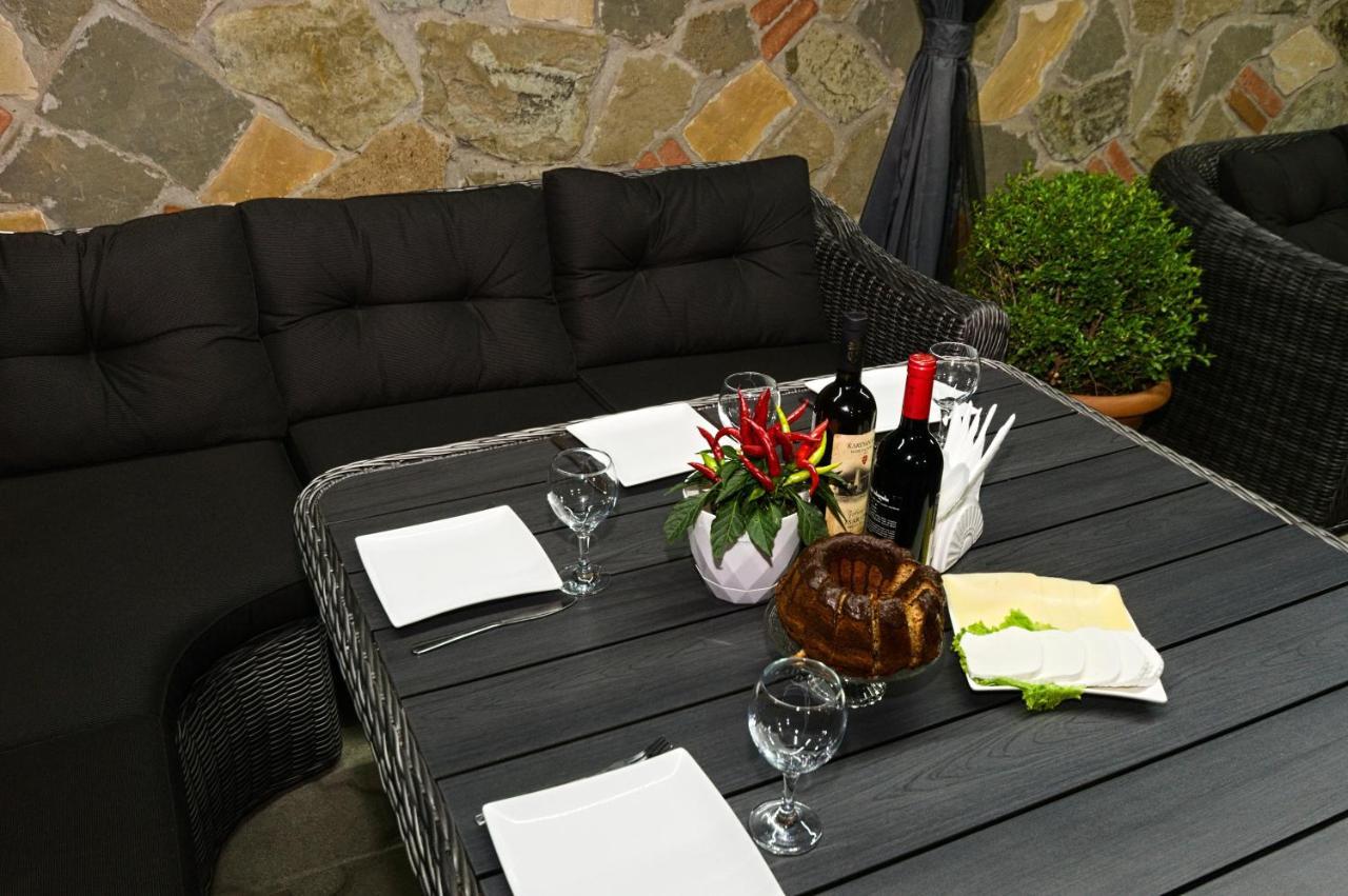 Hotel Majestic Tbilisi Ngoại thất bức ảnh