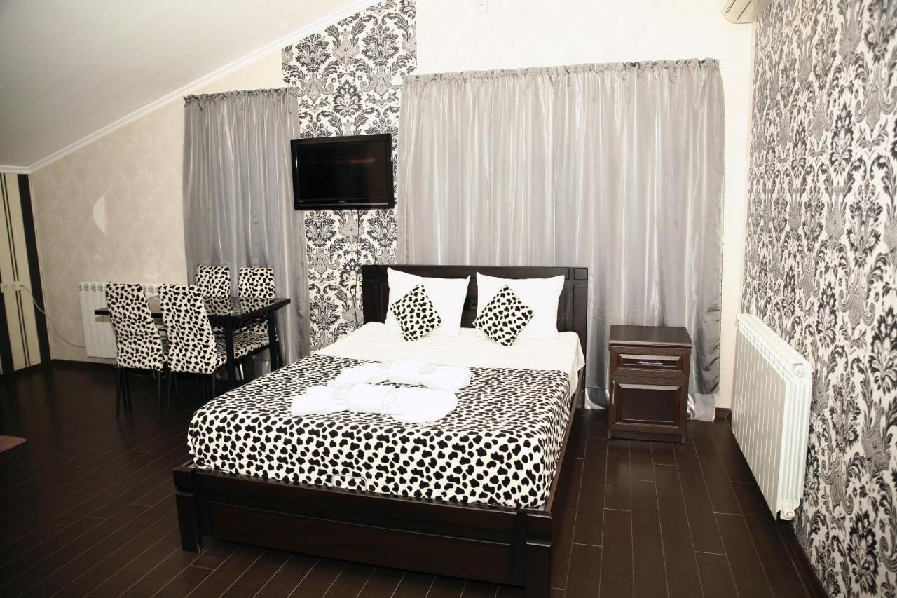 Hotel Majestic Tbilisi Ngoại thất bức ảnh