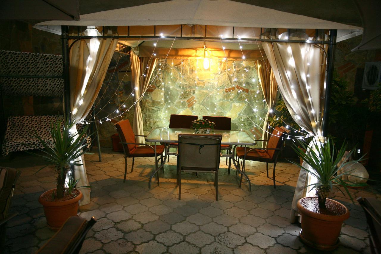 Hotel Majestic Tbilisi Ngoại thất bức ảnh
