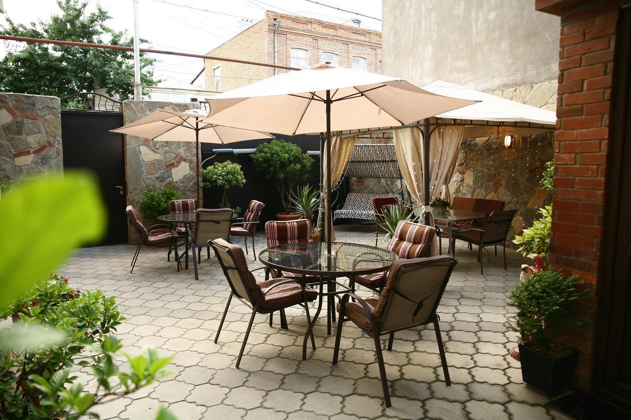 Hotel Majestic Tbilisi Ngoại thất bức ảnh